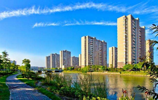 <b>哪款一體化污水處理設(shè)備更好？</b>