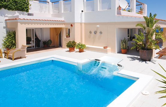 別墅安裝無(wú)邊際泳池會(huì)不會(huì)占用太大的空間？