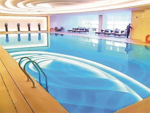 游泳池尿素超標(biāo)對(duì)人的健康有哪些危害？