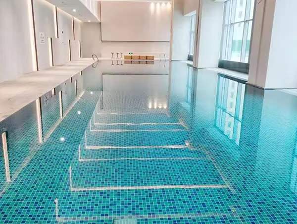 建造地下室游泳池對周邊環(huán)境有哪些影響？