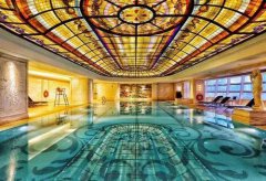 為什么游泳池有氯臭味？是不是氯加得太高？