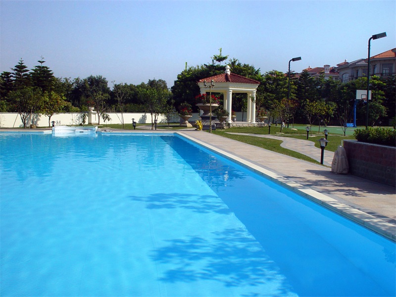 別墅游泳池設(shè)備選購(gòu)指南，打造健康安心水域！