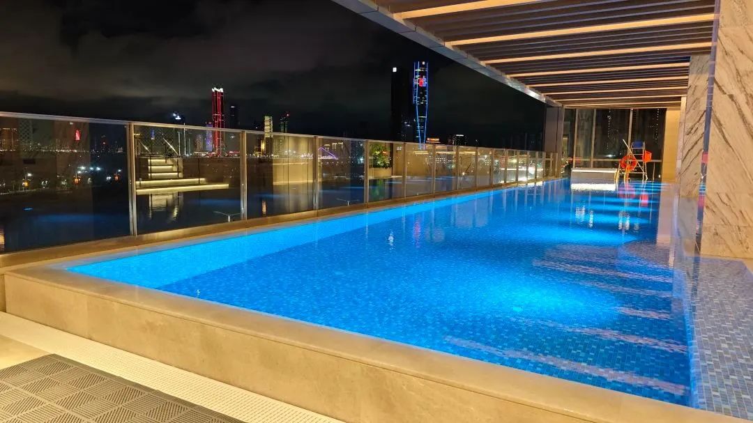 <b>速看！游泳池水處理設(shè)備各類過濾方式詳解</b>