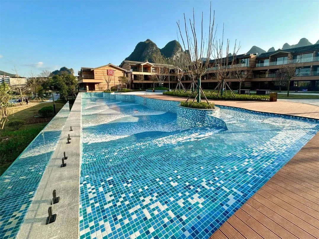 別墅游泳池維護(hù),別墅泳池設(shè)備保養(yǎng),別墅游泳池設(shè)備