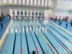 恒溫別墅游泳池有必要裝嗎？全年暢泳的設(shè)計與運營成本解析！